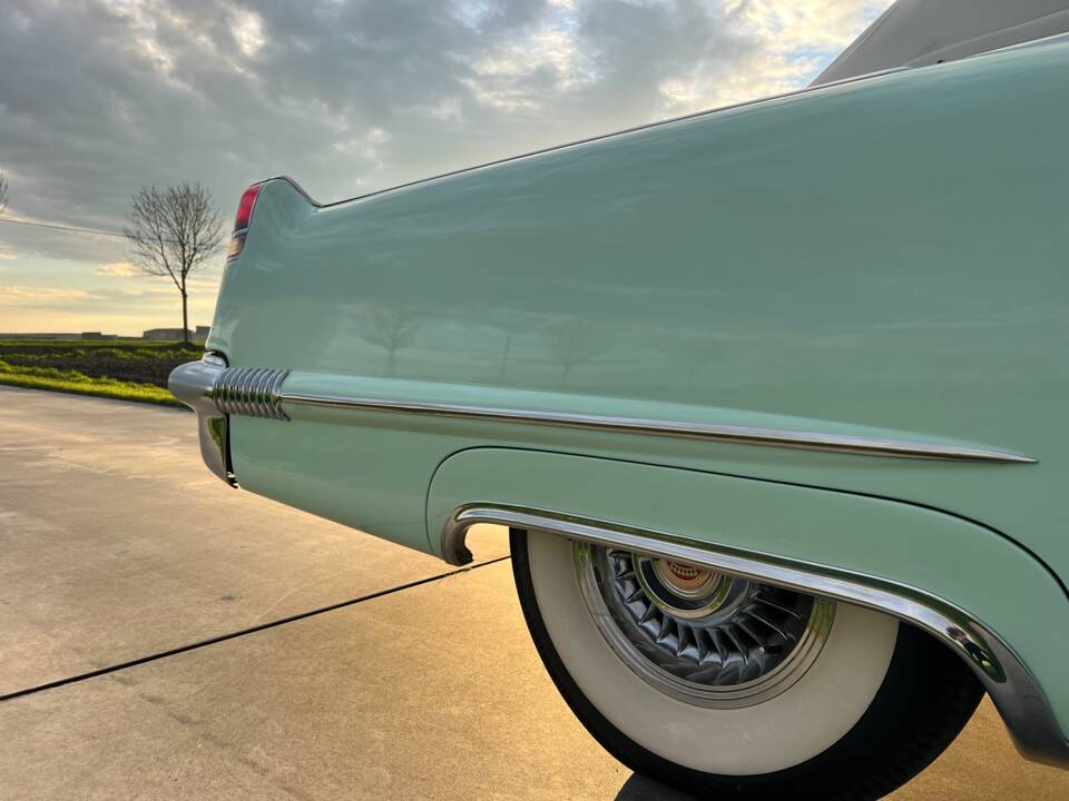Image 38/83 of Cadillac 62 Convertible (1956)