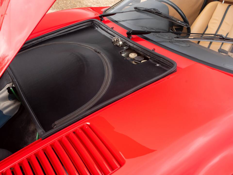 Image 40/50 of Ferrari 308 GTB (1976)