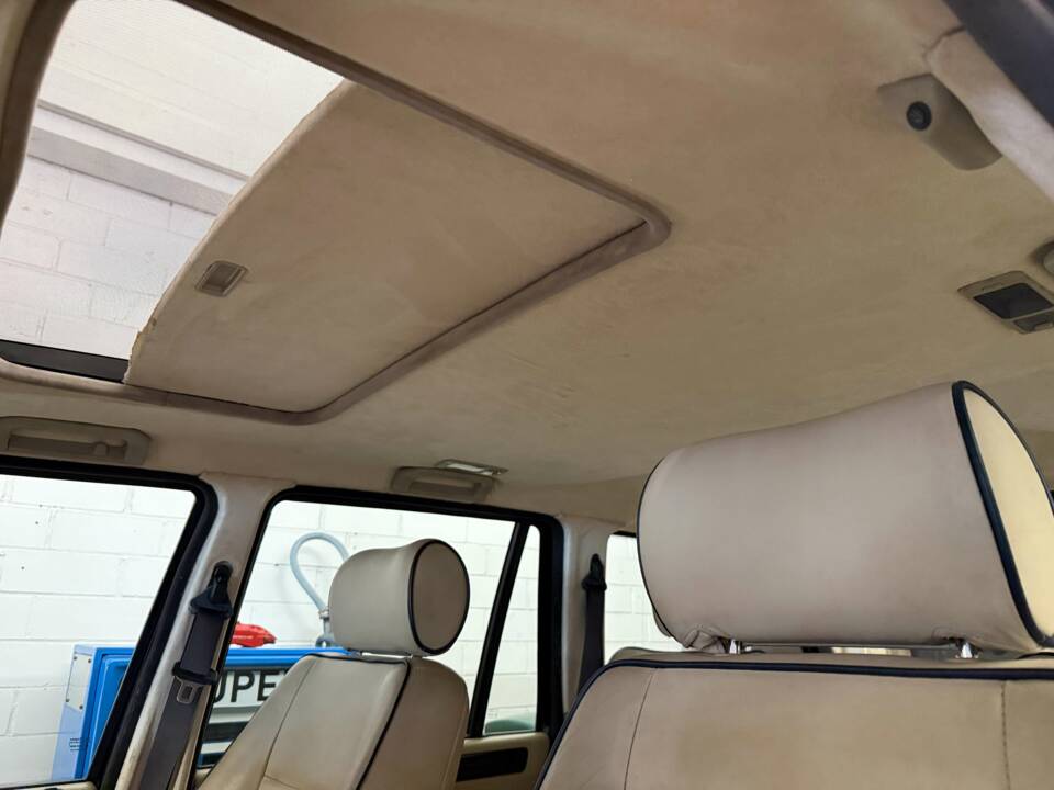 Image 10/19 de Land Rover Range Rover 4.6 HSE (1998)
