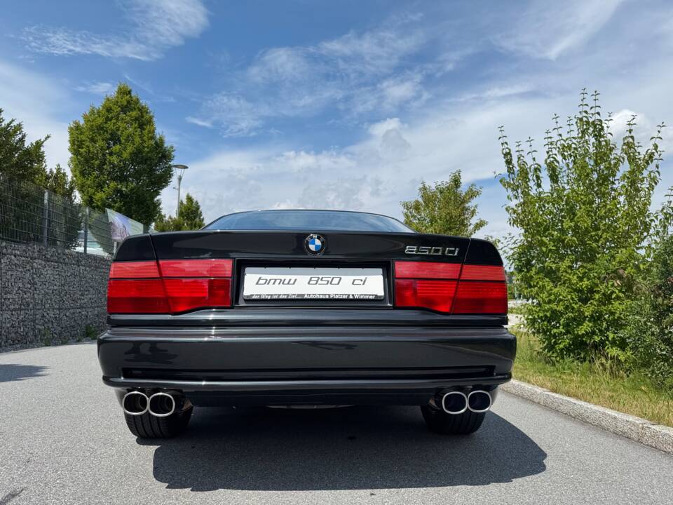 Image 5/37 of BMW 850i (1991)