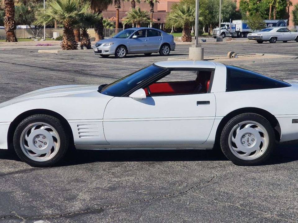 Imagen 8/20 de Chevrolet Corvette (1992)
