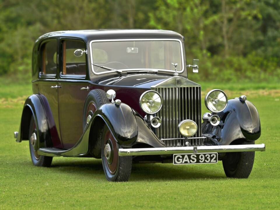Image 2/50 of Rolls-Royce 25&#x2F;30 HP (1937)
