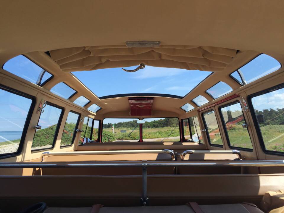 Immagine 57/61 di Volkswagen T1 Samba 1.2 (1958)