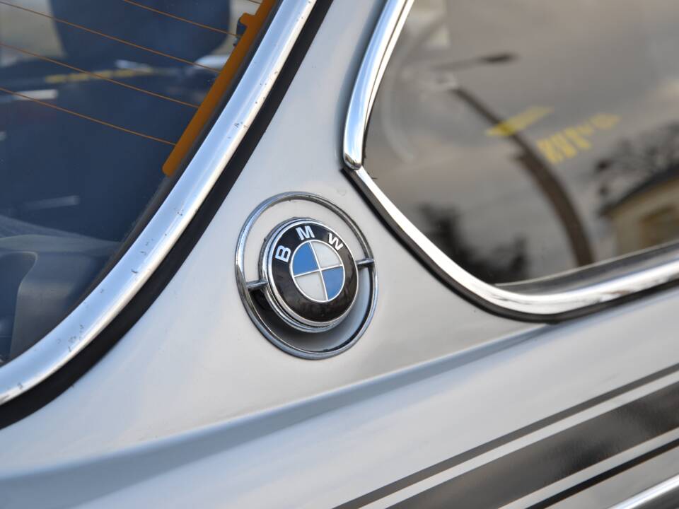 Image 14/26 of BMW 3.0 CSL (1973)