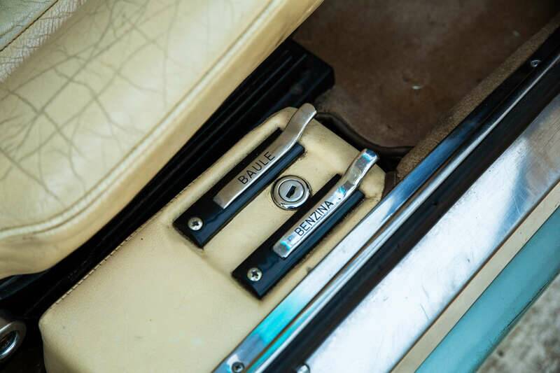 Bild 31/50 von Ferrari 400i (1980)