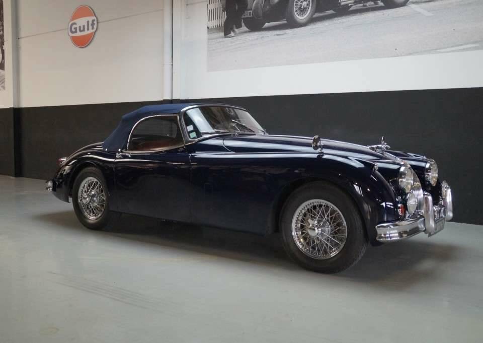 Afbeelding 2/50 van Jaguar XK 150 3.4 S OTS (1958)