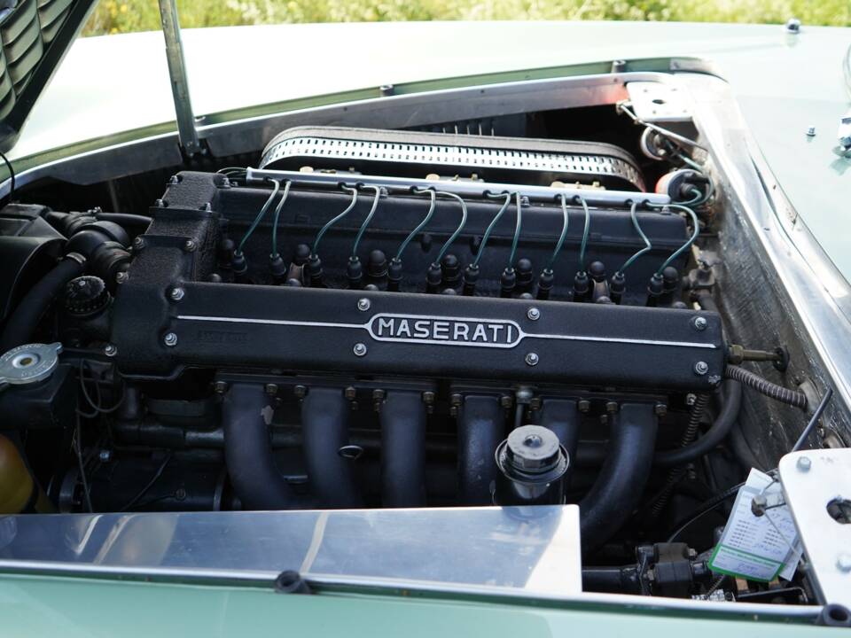 Image 40/75 of Maserati 3500 GT Touring (1961)