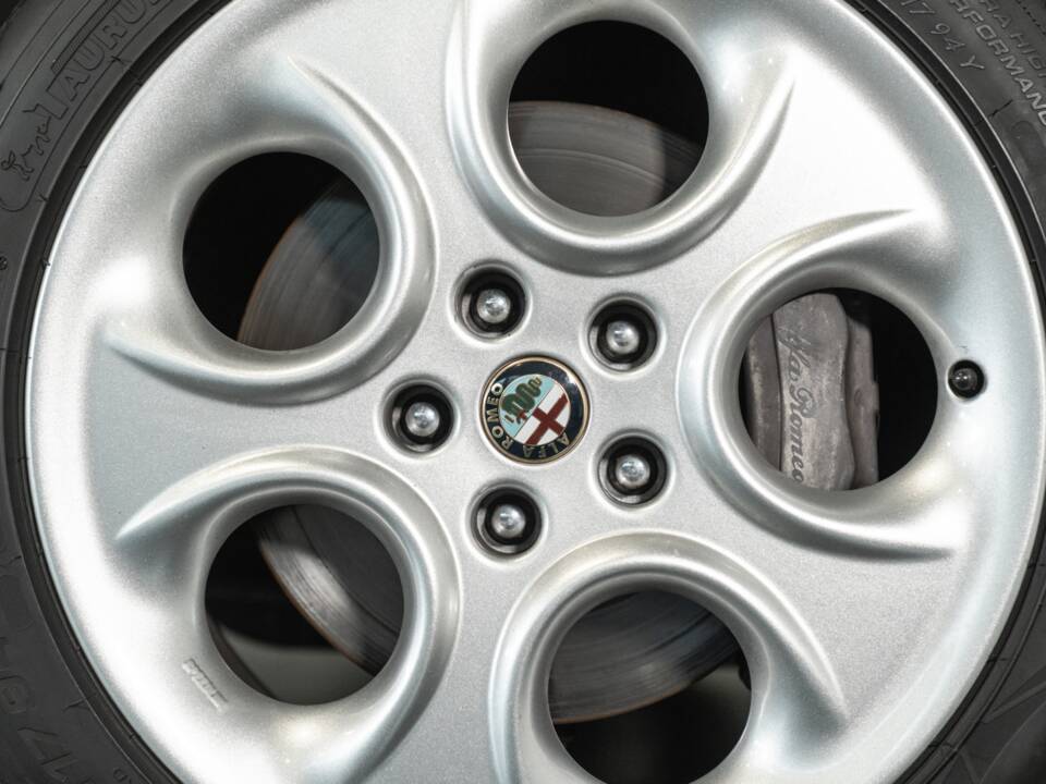 Immagine 12/48 di Alfa Romeo 166 3.0 V6 24V (1999)