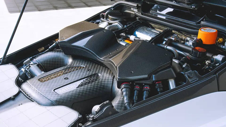 Immagine 7/8 di Aston Martin Valkyrie AMR Pro (2022)