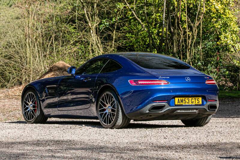 Bild 4/40 von Mercedes-AMG GT-S (2017)