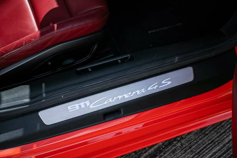 Bild 16/33 von Porsche 911 Carrera 4S (2019)