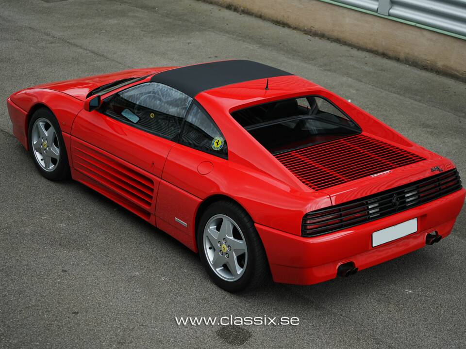 Imagen 23/27 de Ferrari 348 TS (1992)