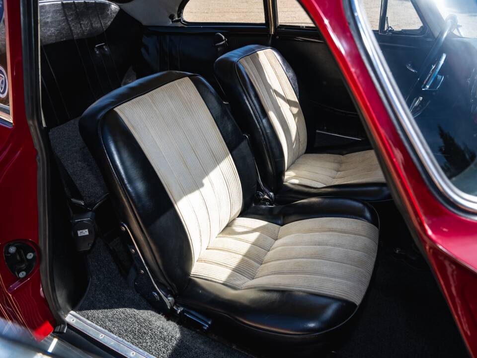 Afbeelding 19/40 van Porsche 356 B 1600 Super 90 (1960)
