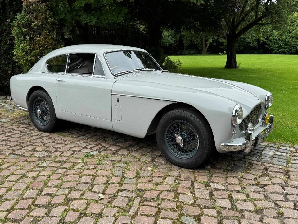 Bild 4/29 von Aston Martin DB 2&#x2F;4 Mk III (1959)