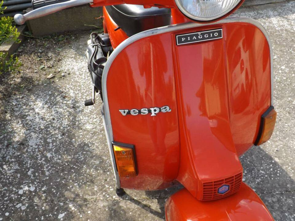 Bild 43/50 von Piaggio Vespa P 200 E (1982)