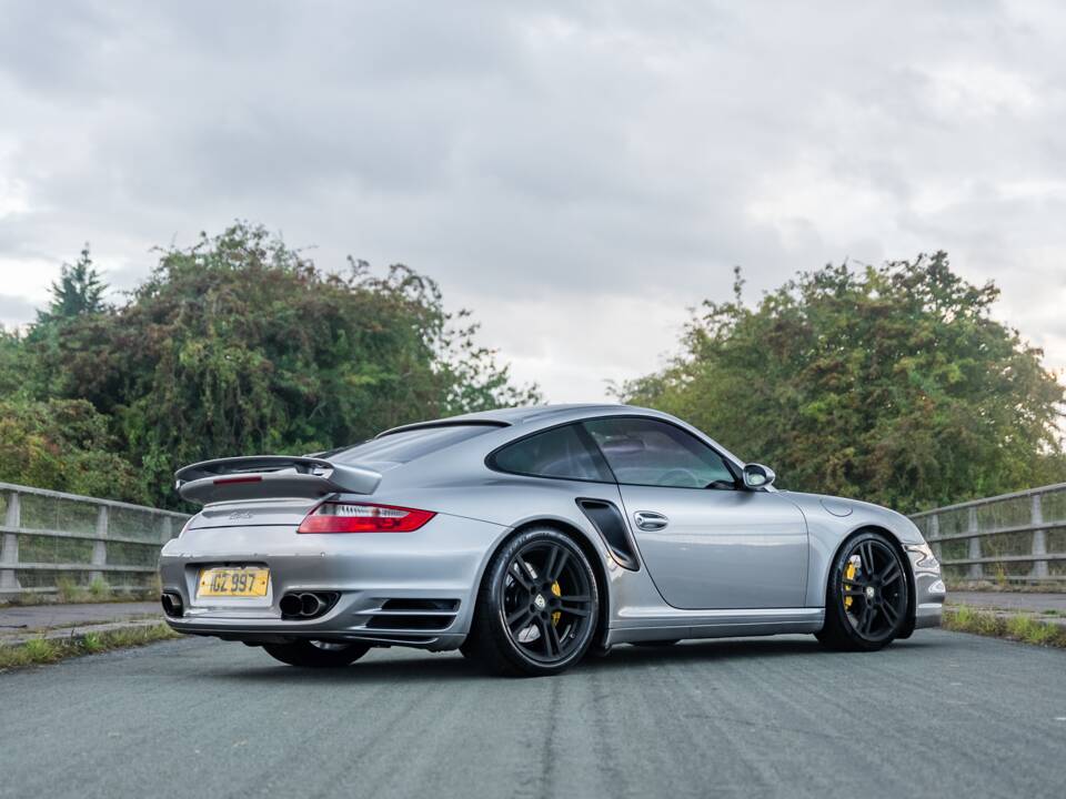 Afbeelding 3/50 van Porsche 911 Turbo (2007)