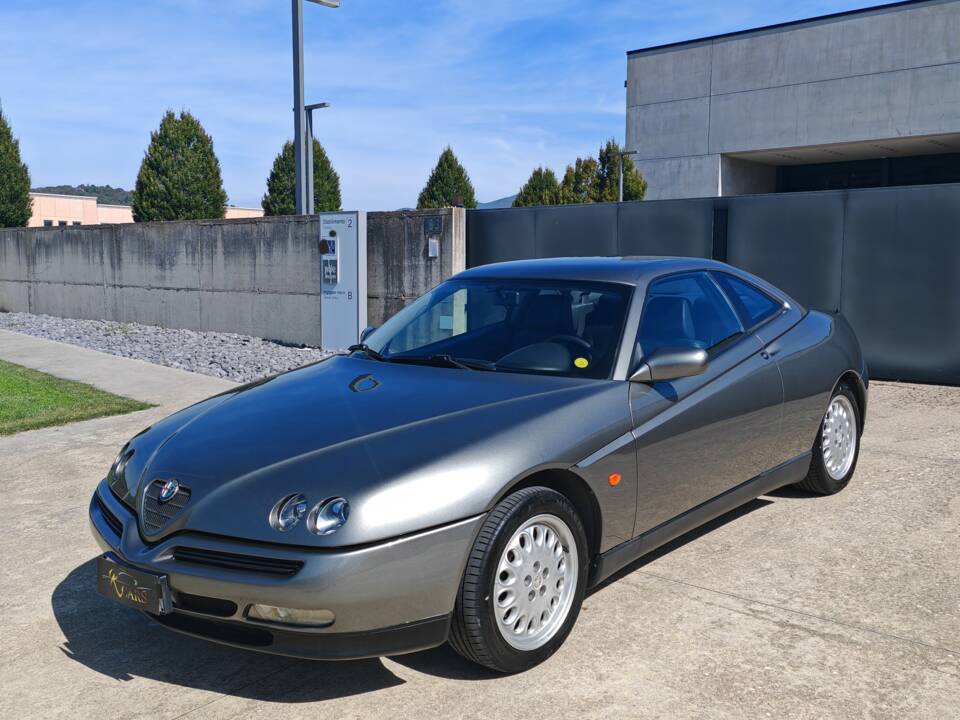 Bild 1/39 von Alfa Romeo GTV 2.0 Twin Spark (1996)