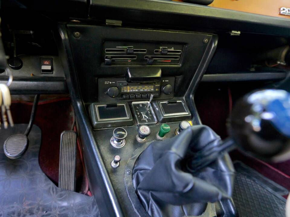 Bild 15/24 von Lancia 2000 Coupe HF (1973)