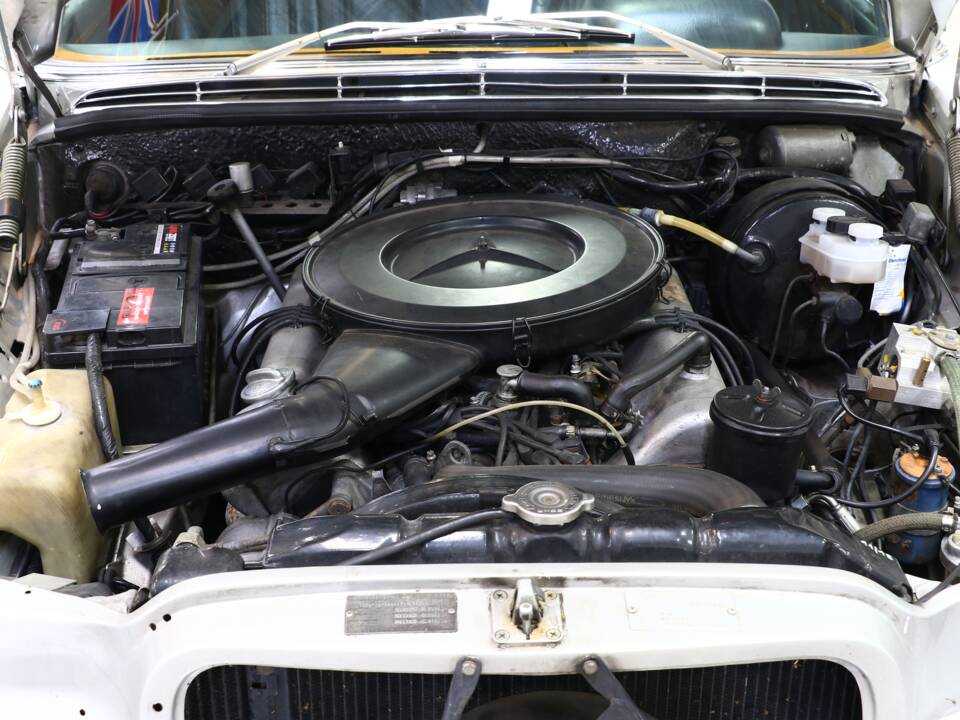 Imagen 27/38 de Mercedes-Benz 300 SEL 3.5 (1970)