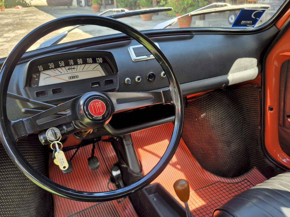 Bild 23/41 von FIAT 500 L (1972)