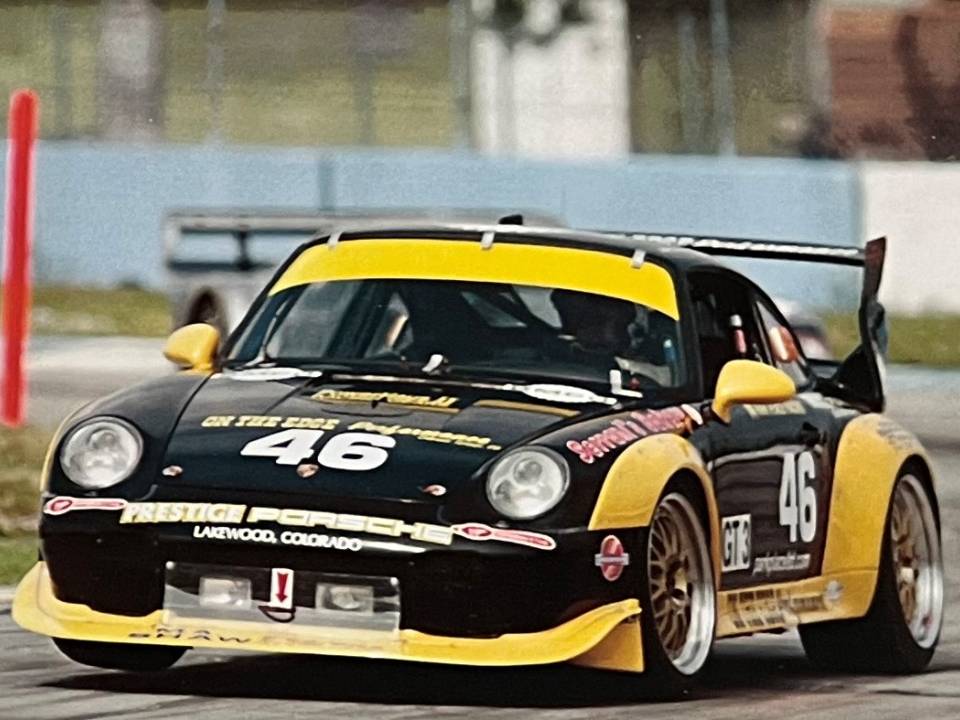 Image 17/32 of Porsche 911 RSR (1996)
