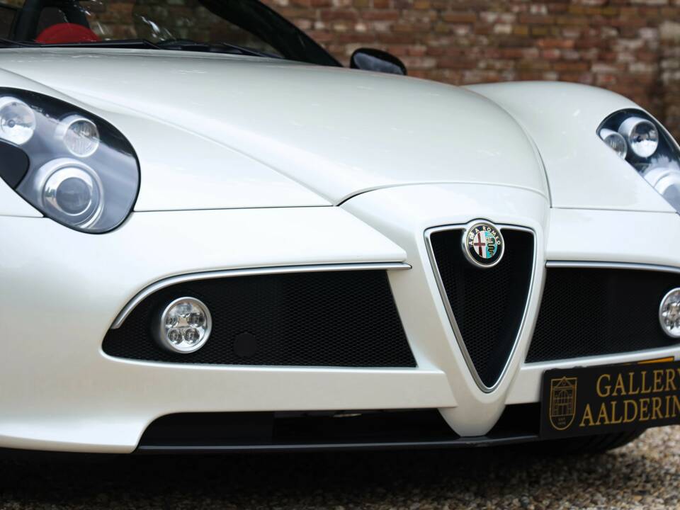 Bild 44/50 von Alfa Romeo 8C Spider (2009)