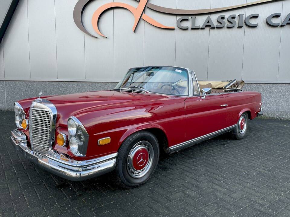 Bild 3/36 von Mercedes-Benz 280 SE (1969)