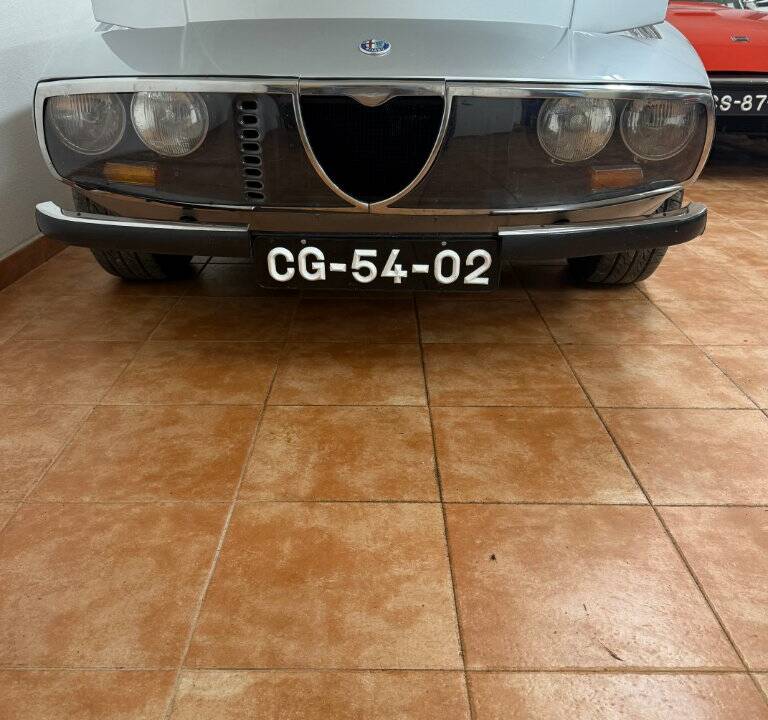 Image 4/8 of Alfa Romeo Junior Zagato GT 1300 (1971)