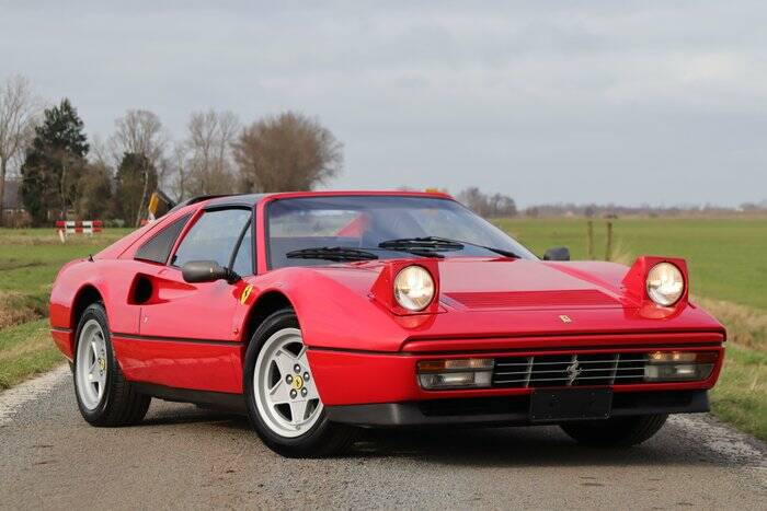 Imagen 3/7 de Ferrari 328 GTS (1987)