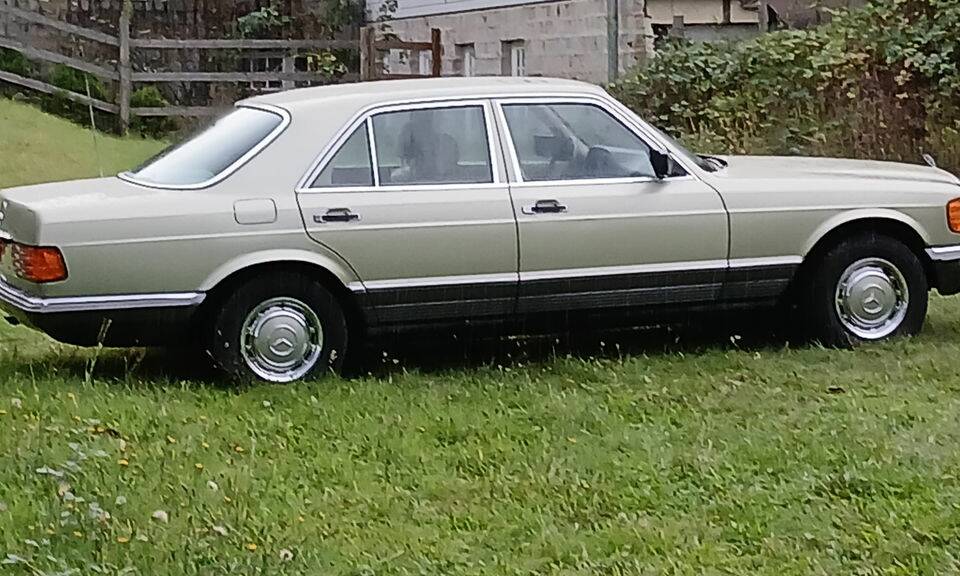 Immagine 5/7 di Mercedes-Benz 500 SE (1979)