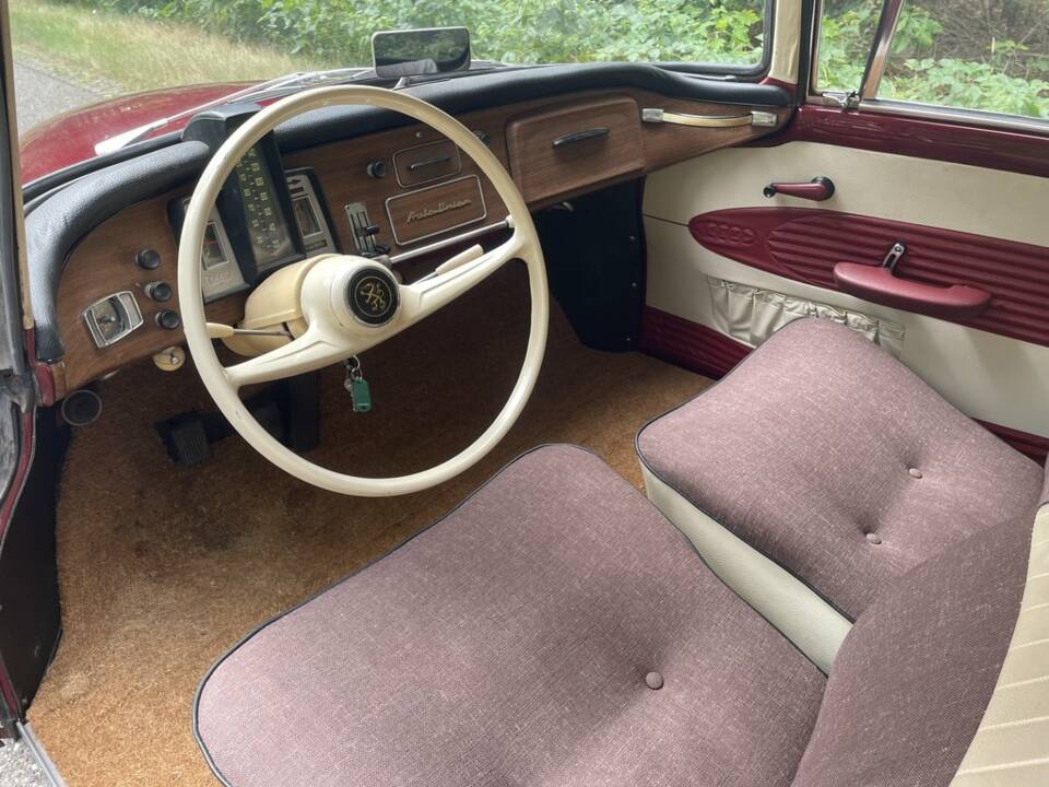 Image 2/8 de DKW Auto Union 1000 S (1963)