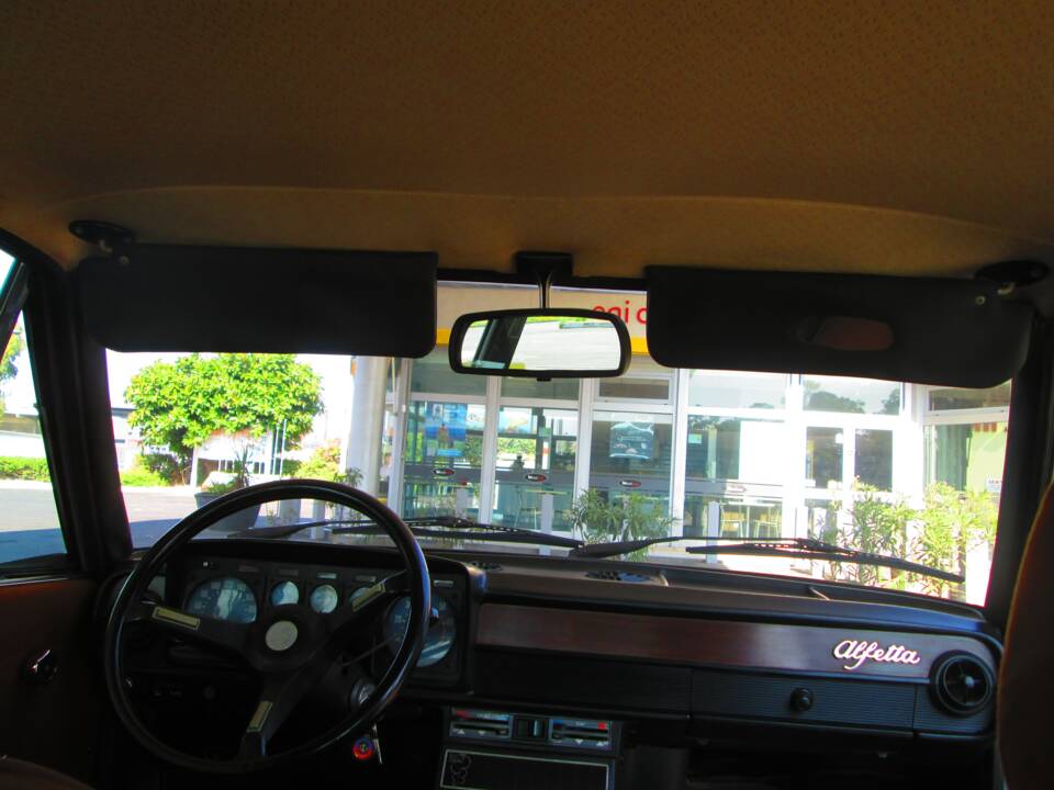 Immagine 34/81 di Alfa Romeo Alfetta 1.8 (1976)