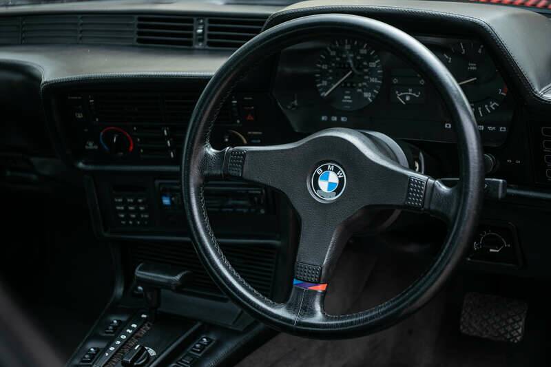 Image 43/50 of BMW M 635 CSi (1989)