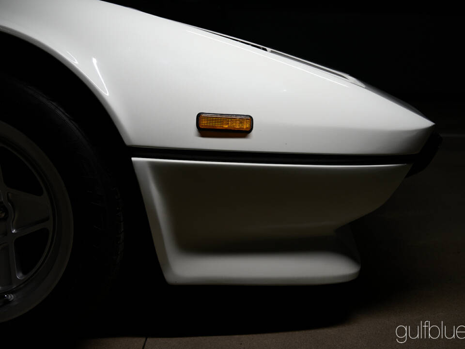 Image 16/72 of Ferrari 208 GTS Turbo (1985)