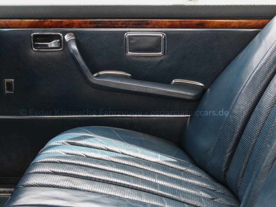 Image 28/35 de Mercedes-Benz 300 SEL 3.5 (1971)