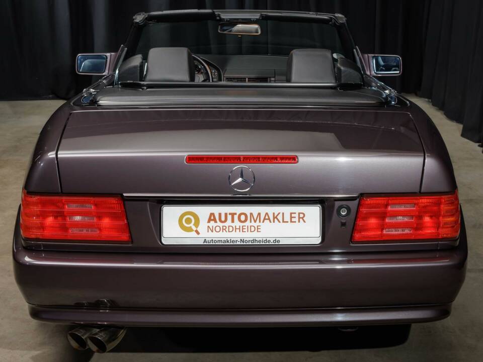 Image 37/43 of Mercedes-Benz 300 SL (1992)