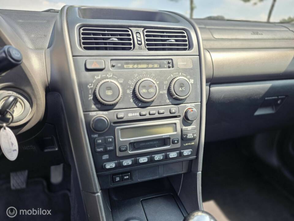 Afbeelding 16/33 van Lexus IS 200 (2001)
