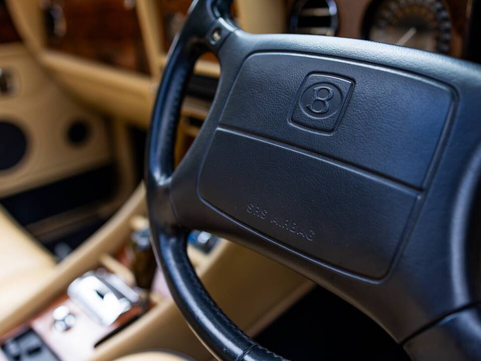 Bild 35/50 von Bentley Azure (1997)