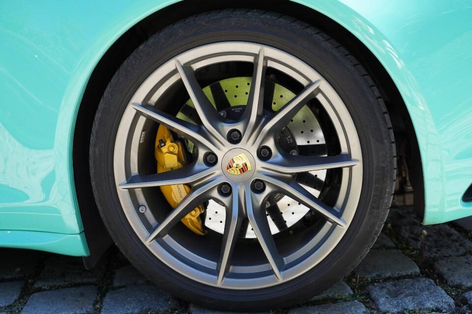 Image 9/14 de Porsche 911 Targa 4S (2016)