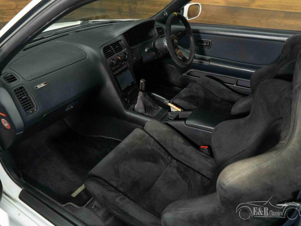 Image 13/19 of Nissan Skyline GT-R (1997)