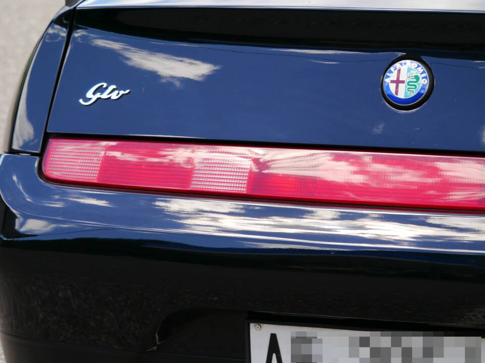 Bild 10/67 von Alfa Romeo GTV 2.0 V6 Turbo (1996)