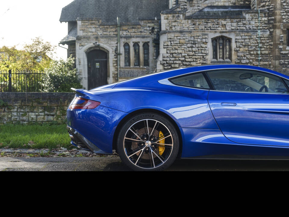 Imagen 13/30 de Aston Martin Vanquish (2013)