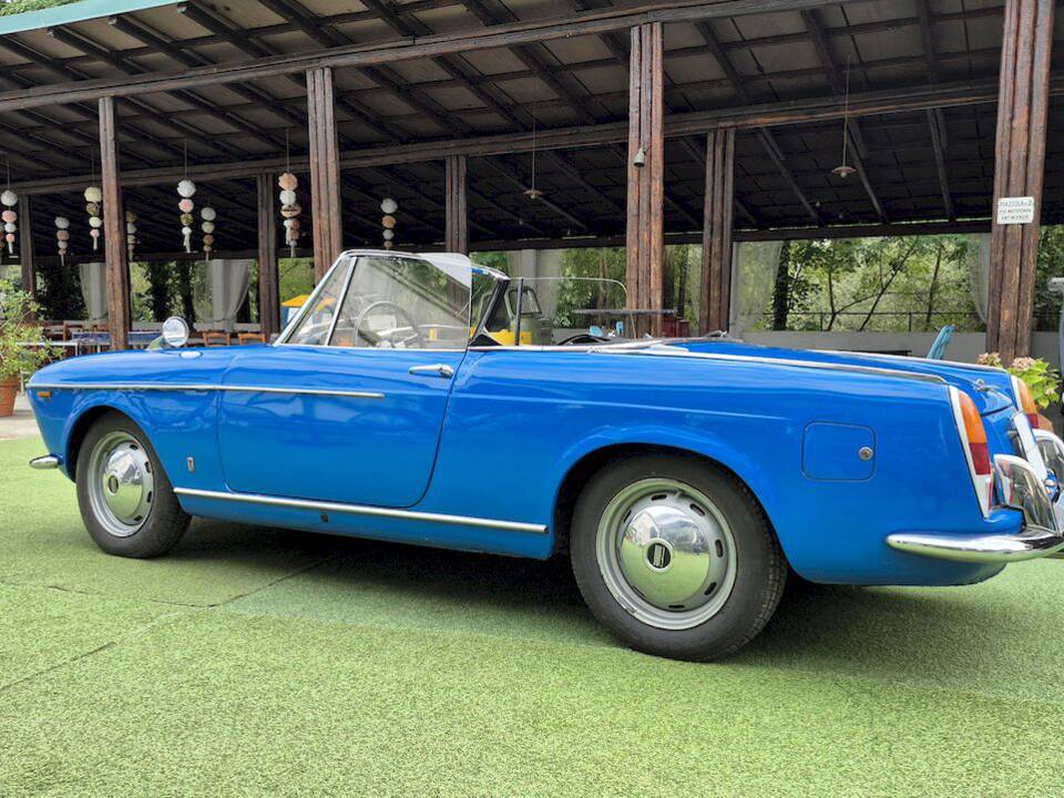 Image 15/74 of FIAT 1500 S (1960)