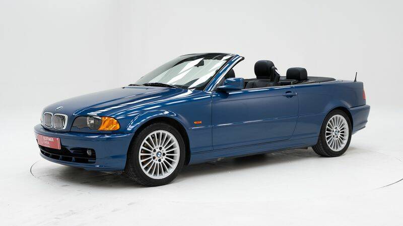 Bild 1/15 von BMW 325Ci (2001)