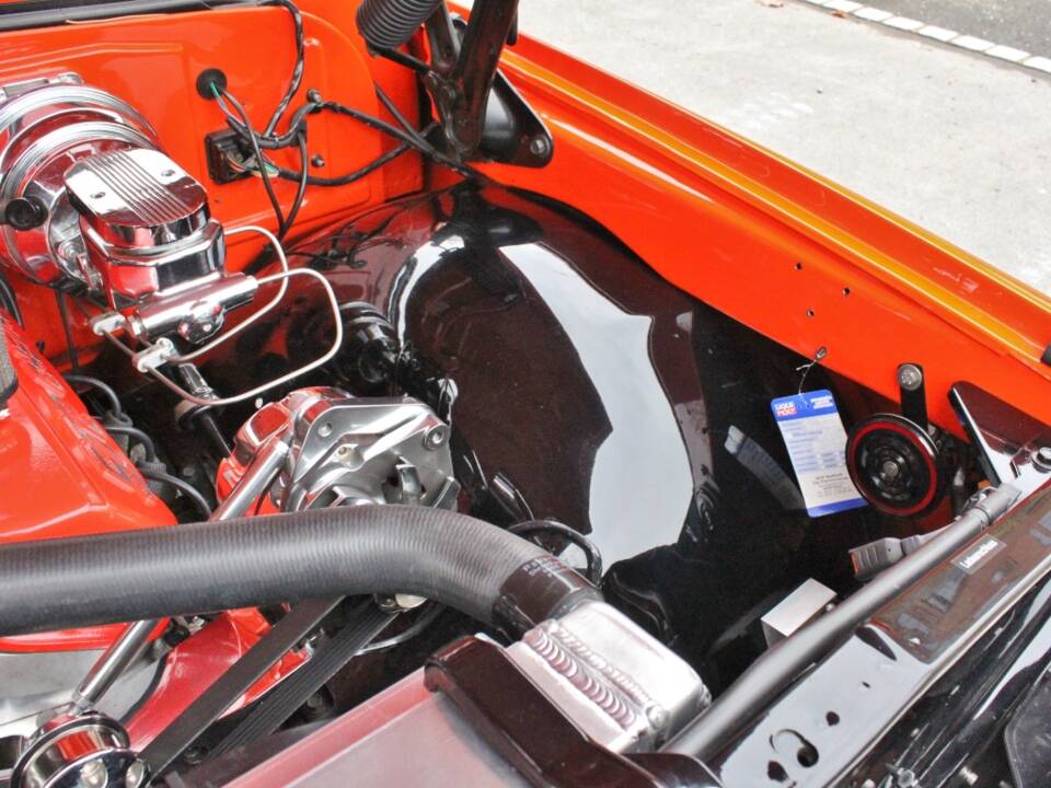 Immagine 10/30 di Chevrolet Suburban (1970)