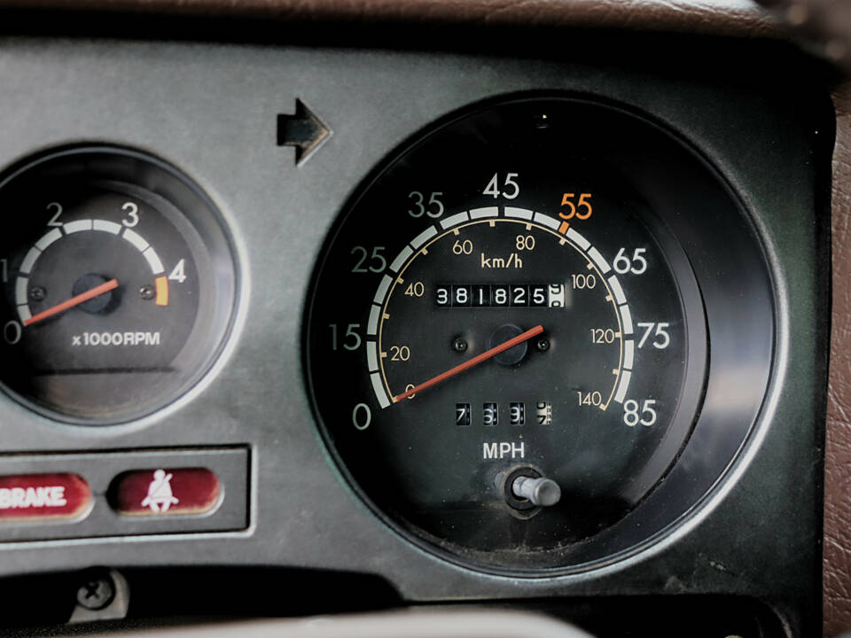 Bild 23/50 von Toyota Land Cruiser FJ 60 (1984)