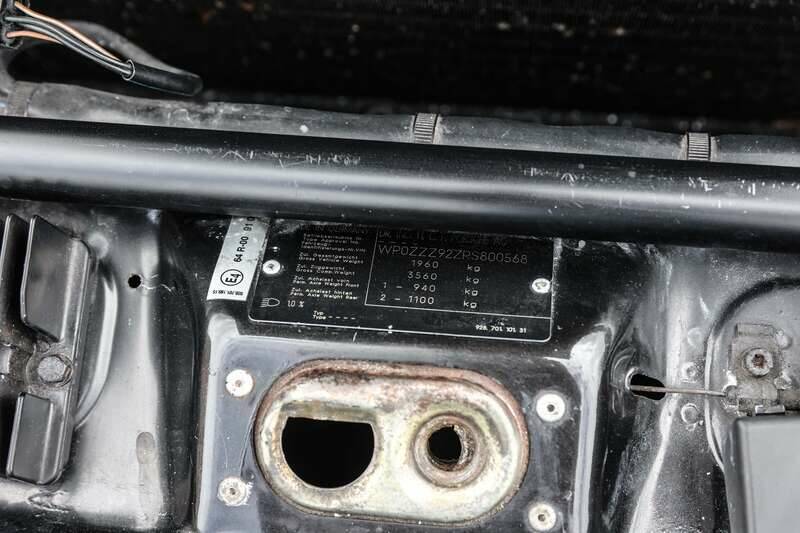 Bild 27/50 von Porsche 928 GTS (1995)