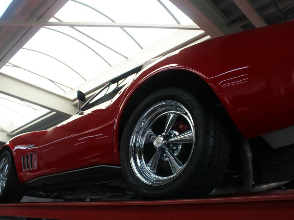 Obraz 11/50 pojazdu Chevrolet Corvette Stingray (1969)