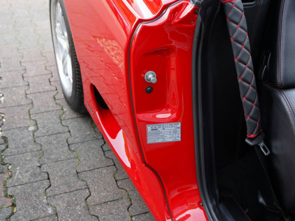 Image 27/50 of Ferrari 360 Spider (2003)