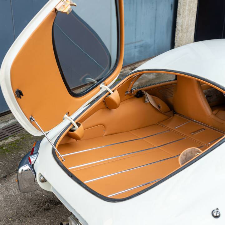 Imagen 36/50 de Jaguar E-Type 4.2 (1965)